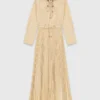 Maxikleid mit Plissee und Lochstickerei Maxikleid mit Plissee und Lochstickerei