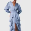 Maxikleid mit Rüschen