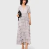 Metallic-Midi-Kleid mit Rüschen Metallic-Midi-Kleid mit Rüschen