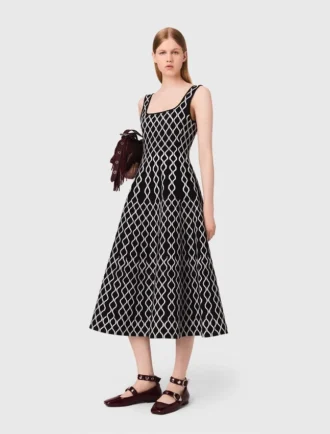 Midi-Kleid aus Jacquard-Strick Midi-Kleid aus Jacquard-Strick