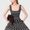 Midi-Kleid aus Jacquard-Strick