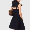 Mini-Babydoll-Kleid aus Strick Mini-Babydoll-Kleid aus Strick