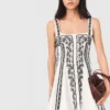 Mini-Kleid mit bestickten Trägern