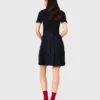 Mini-Kleid mit plissiertem Polokragen Mini-Kleid mit plissiertem Polokragen