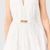 Mini-Kleid mit Stickerei und rückenfreiem Ausschnitt Mini-Kleid mit Stickerei und rückenfreiem Ausschnitt