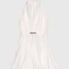 Mini-Kleid mit Stickerei und rückenfreiem Ausschnitt Mini-Kleid mit Stickerei und rückenfreiem Ausschnitt