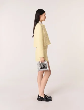 Mini-M-Bag aus geprägtem Leder mit Kette