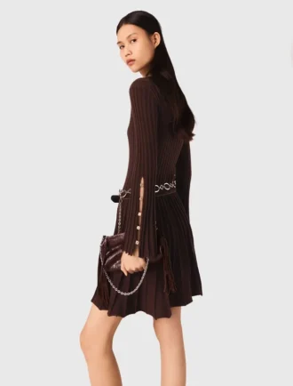 Mini-Skater-Kleid mit hohem Kragen