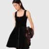 Mini-Skaterkleid aus Samt