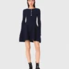 Mini-Strickkleid mit ausgestelltem Rock