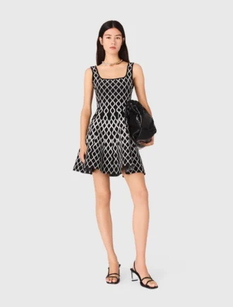 Mini-Strickkleid mit Muster