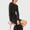 Mini-Strickkleid mit Strasssteinen