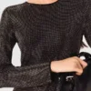 Mini-Strickkleid mit Strasssteinen