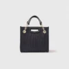 Mini-Tasche aus gestepptem Leder
