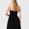 Mini-Trägerloses Leinenkleid