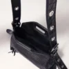 Miss M Mini-Tasche aus geprägtem Leder