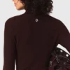 Pullover aus Wolle und Seide Pullover aus Wolle und Seide