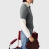 Pullover mit abnehmbarem Perlenkragen Pullover mit abnehmbarem Perlenkragen
