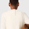 Pullover mit Schmucksteinknöpfen