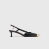 Pumps aus Glattleder mit Fersenriemen