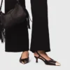 Pumps aus Glattleder mit Fersenriemen