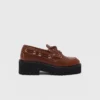 Schuhe mit klobiger Sohle Schuhe mit klobiger Sohle