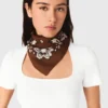 Seidenschal mit Bandana-Print