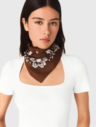 Seidenschal mit Bandana-Print