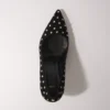 Strass-Pumps mit spitzer Zehenpartie Strass-Pumps mit spitzer Zehenpartie