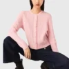 Strickjacke mit abnehmbarem Kragen