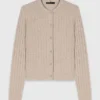 Strickjacke mit abnehmbarem Perlenkragen