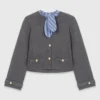 Strickjacke mit abnehmbarer Krawatte