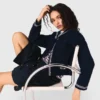 Strickjacke mit U-Boot-Ausschnitt und Zopfmuster