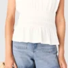 Tailliertes T-Shirt mit Falten Tailliertes T-Shirt mit Falten