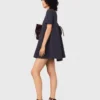 Trapezkleid aus schwerem Crêpe Trapezkleid aus schwerem Crêpe