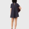 Trapezkleid aus schwerem Crêpe Trapezkleid aus schwerem Crêpe