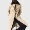 Trenchcoat mit kontrastierenden Ärmeln und Kragen Trenchcoat mit kontrastierenden Ärmeln und Kragen
