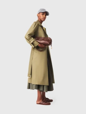 Trenchcoat mit Nieten Trenchcoat mit Nieten