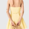 Trägerkleid mit ausgestelltem Rock