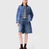 Verwaschene Jeansjacke