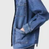 Verwaschene Jeansjacke