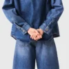 Verwaschene Jeansjacke
