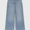 Weit geschnittene Jeans mit durchgehenden Strasssteinen Weit geschnittene Jeans mit durchgehenden Strasssteinen
