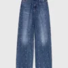 Weit geschnittene Jeans mit Nieten Weit geschnittene Jeans mit Nieten
