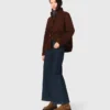 Weite Jeans mit aufgesetzten Taschen Weite Jeans mit aufgesetzten Taschen