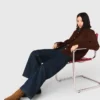 Weite Jeans mit aufgesetzten Taschen Weite Jeans mit aufgesetzten Taschen