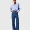 Weite Jeans mit Strasssteinen Weite Jeans mit Strasssteinen