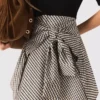 Zweifarbiges Kleid mit Print